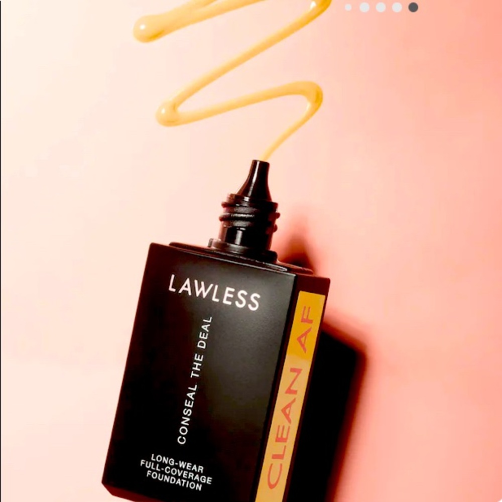 LAWLESS
Conseal The Deal Long-Wear Full-Coverage Foundation